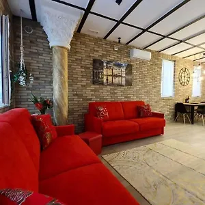 ca-cici-venice-loft-apartment-30122.hotelinveneto.com/